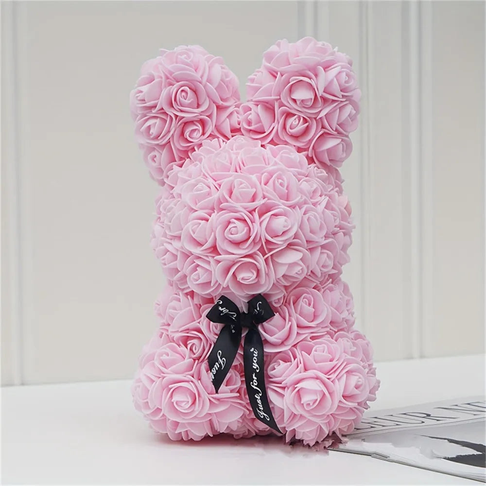 Lapin en rose : décoration festive en fleurs artificielles Ozeroz
