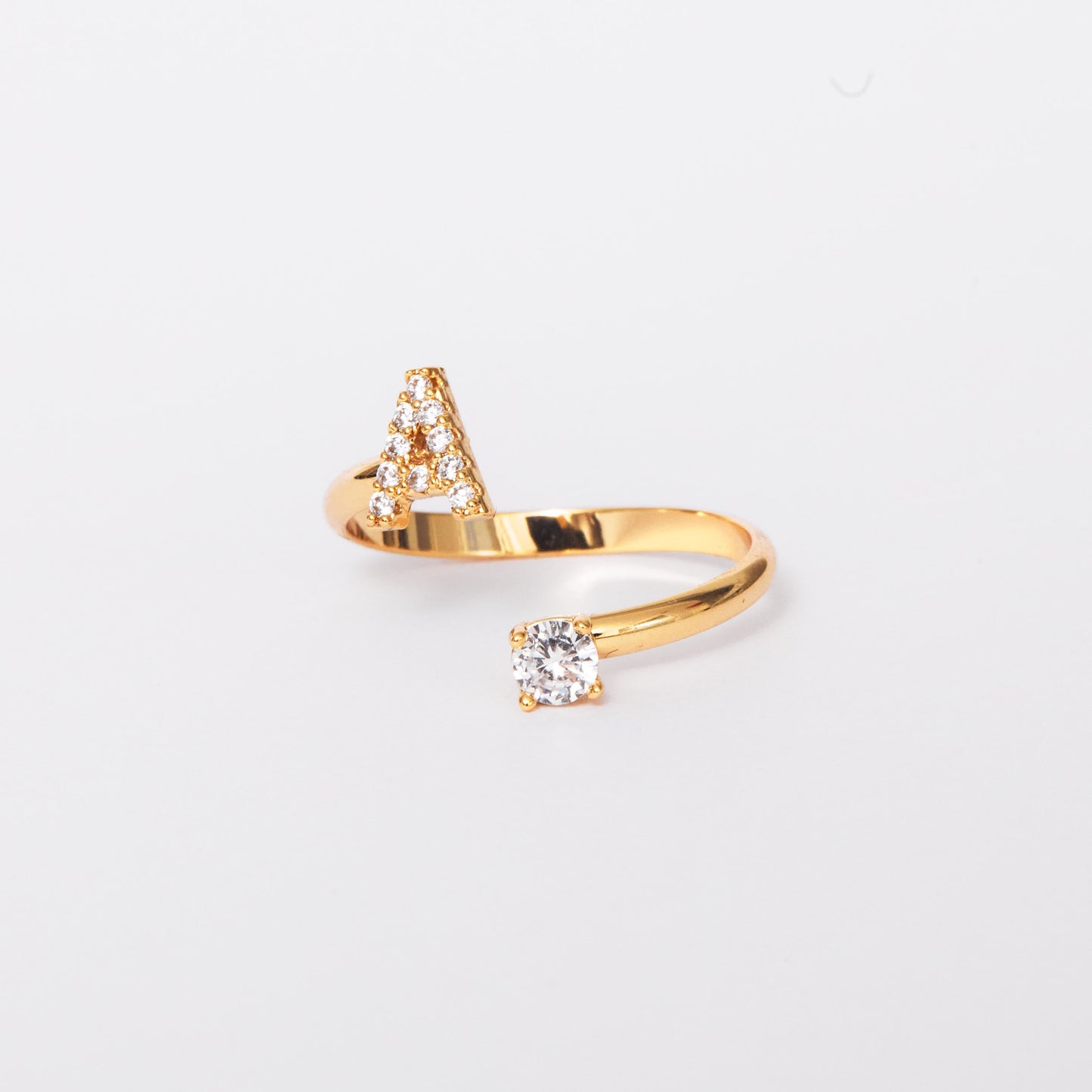 Bague Initiale avec Zircons Cubiques - Taille Ajustable Chris