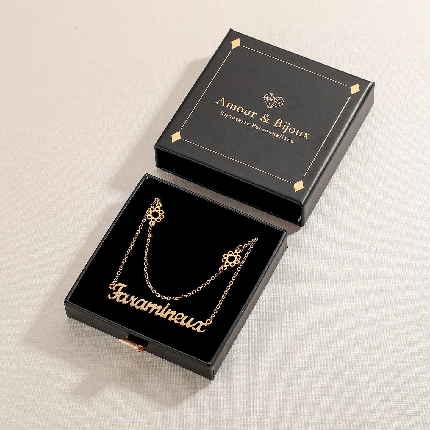Chaine de Taille Prénom Amour & Bijoux