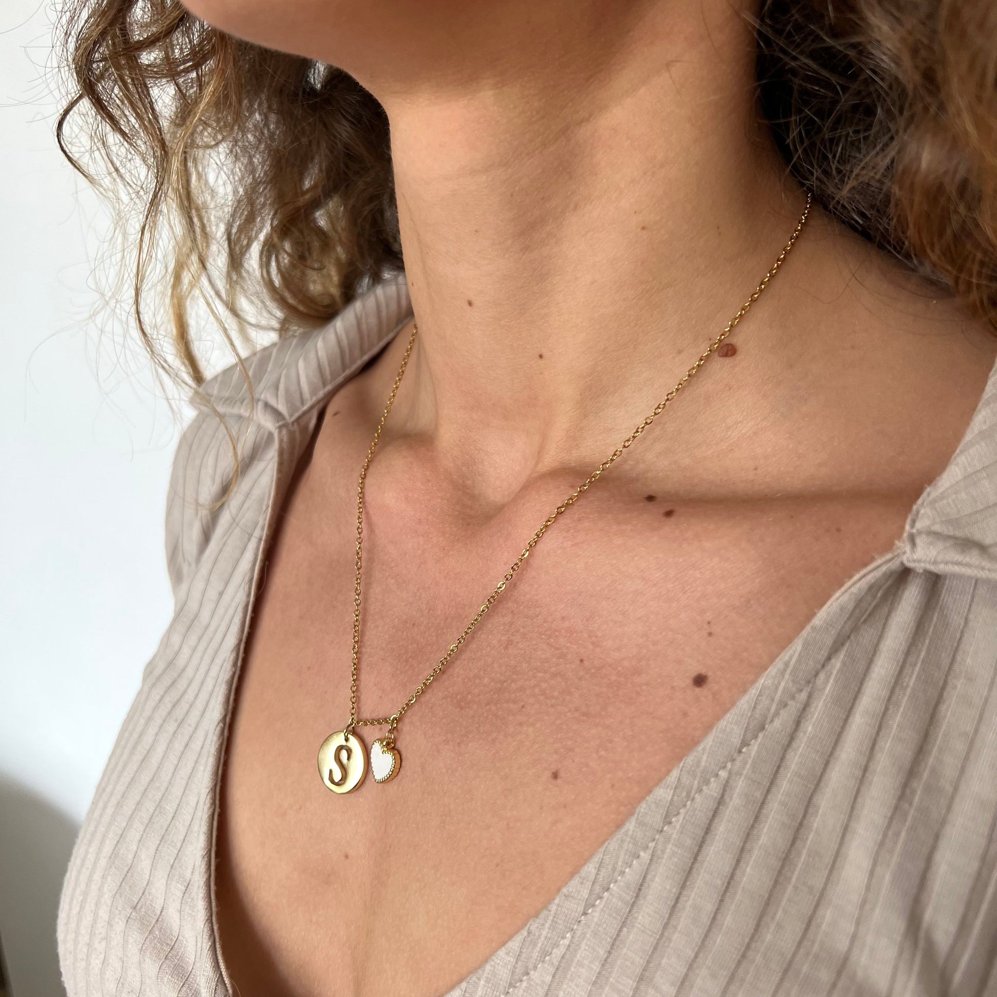 Collier Initiale Amour Personnalisé Chris