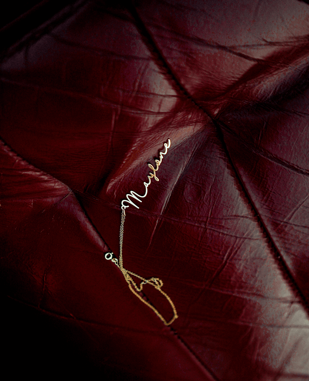 Collier Prénom Vertical Personnalisé Or Jaune 14k et Argent AspektoBV