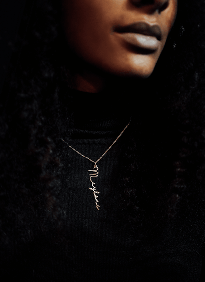 Collier Prénom Vertical Personnalisé Or Jaune 14k et Argent AspektoBV