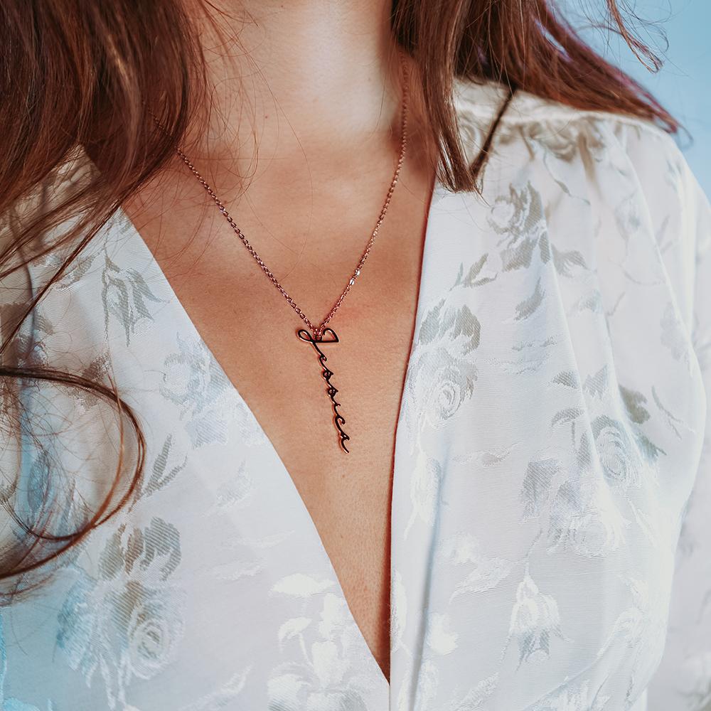 Collier Prénom Vertical Personnalisé Chris