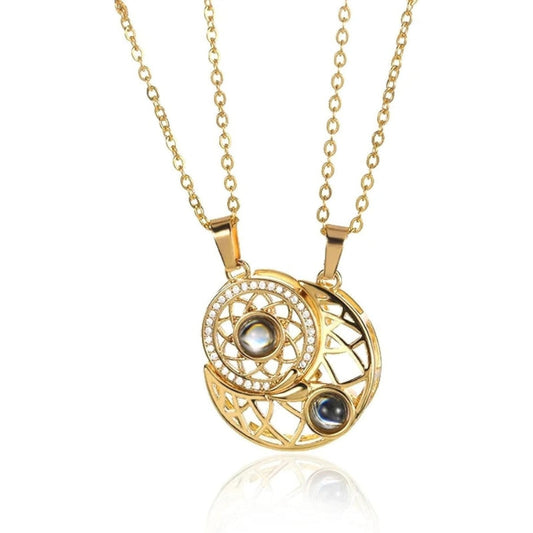 2 Colliers Lune & Soleil Projection - Je t'aime Amour & Bijoux